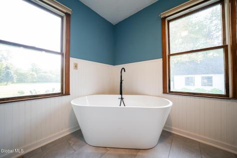 196 Meadowbrook Road Queensbury NY 12804