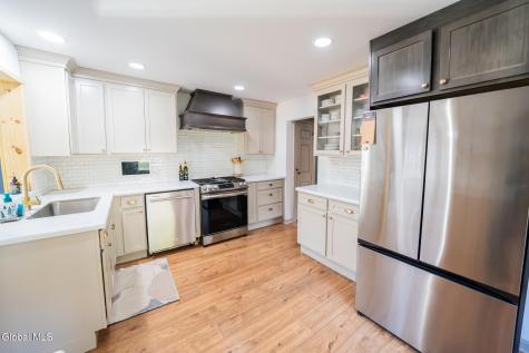 196 Meadowbrook Road Queensbury NY 12804
