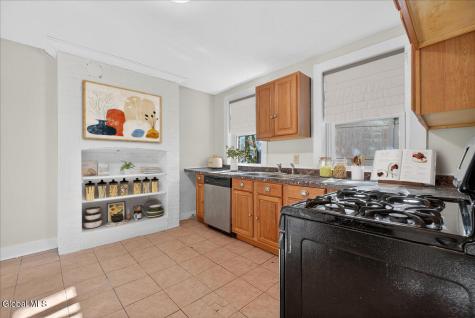 98 Livingston Avenue Albany NY 12207