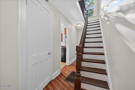 98 Livingston Avenue Albany NY 12207