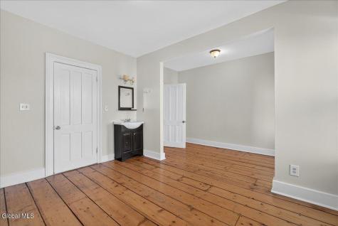 98 Livingston Avenue Albany NY 12207