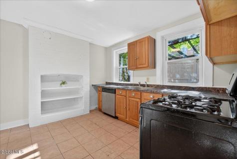 98 Livingston Avenue Albany NY 12207