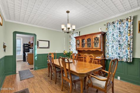54 Vley Road Scotia NY 12302