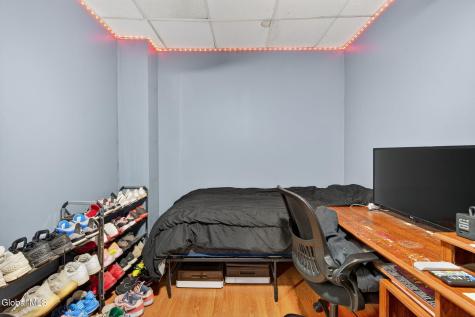 54 Vley Road Scotia NY 12302