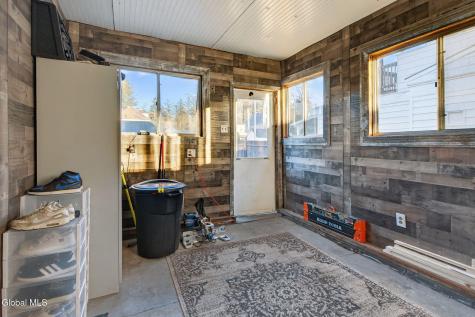 54 Vley Road Scotia NY 12302