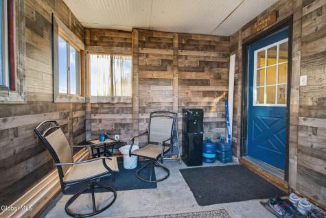 54 Vley Road Scotia NY 12302