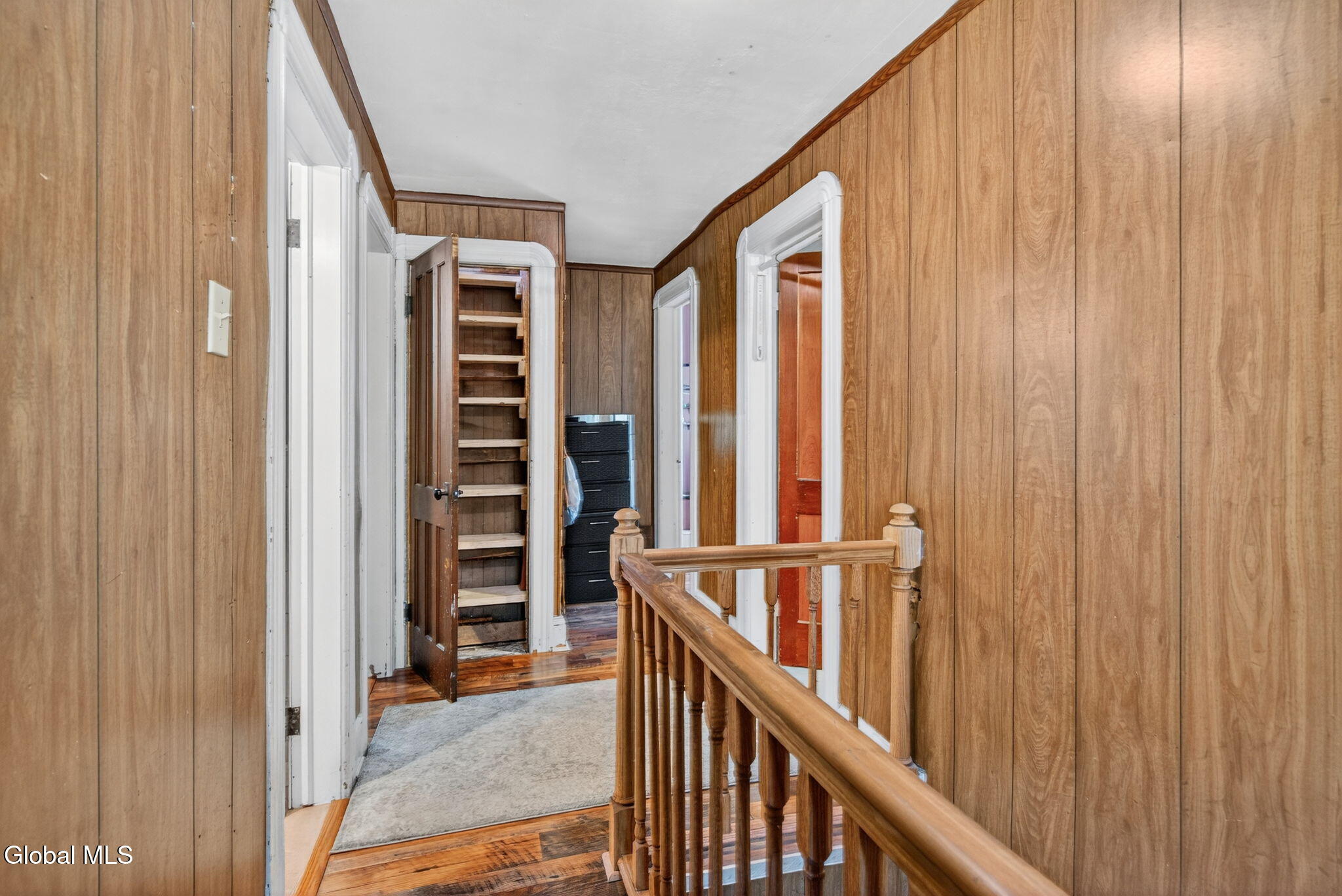 54 Vley Road Scotia NY 12302