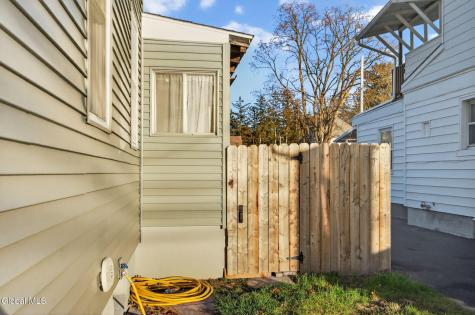 54 Vley Road Scotia NY 12302