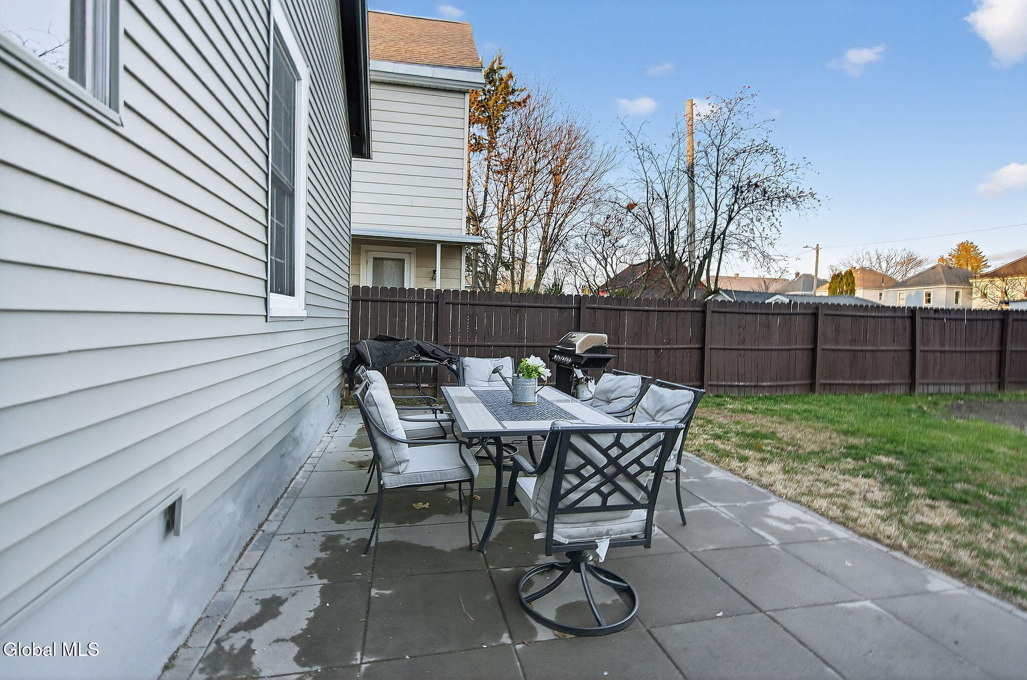 54 Vley Road Scotia NY 12302