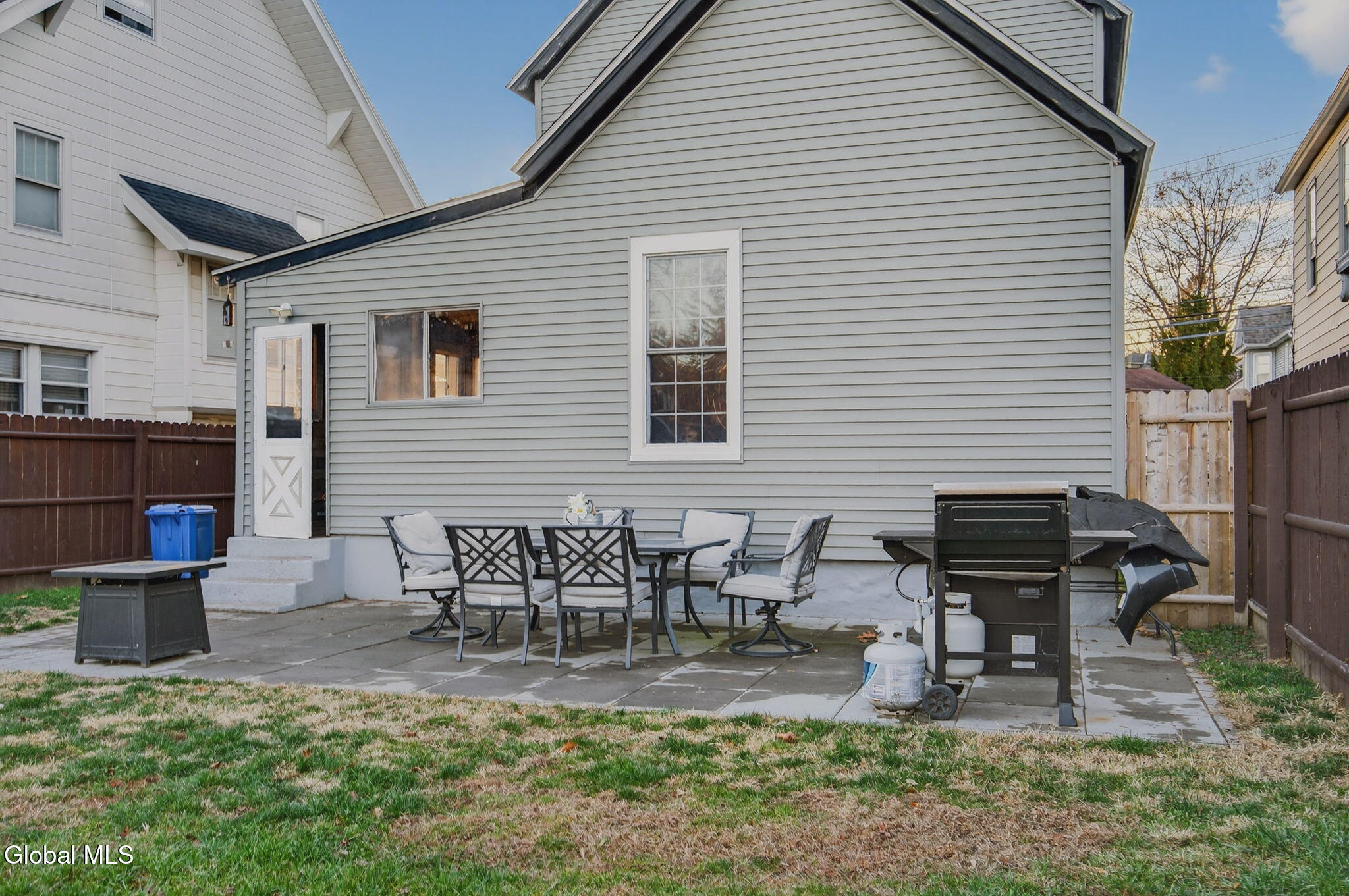 54 Vley Road Scotia NY 12302