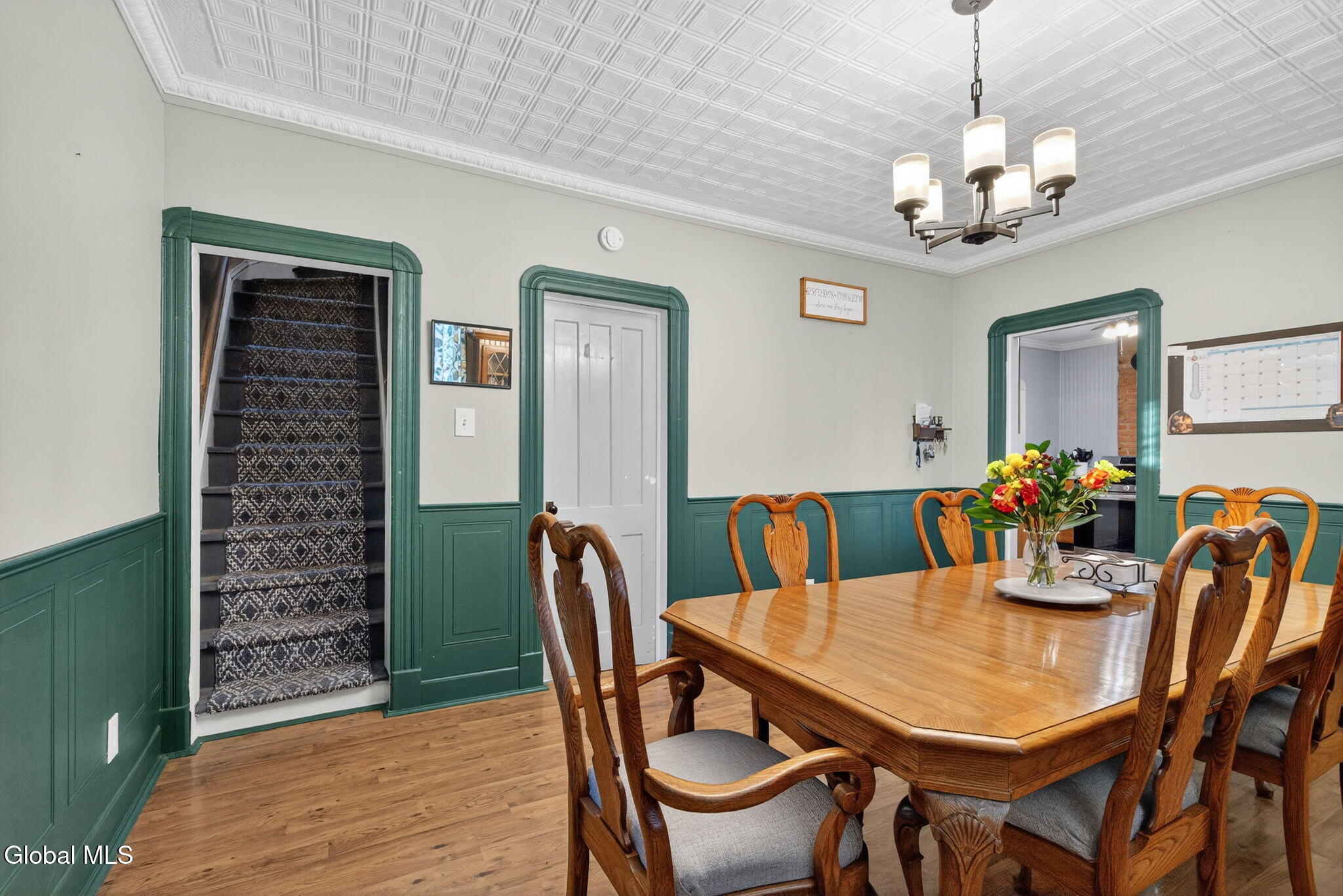 54 Vley Road Scotia NY 12302