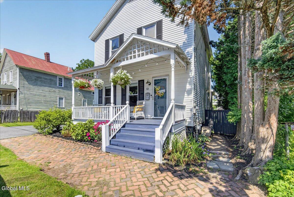12 Van Dorn Street Saratoga Springs NY 12866