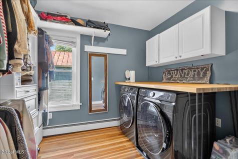 12 Van Dorn Street Saratoga Springs NY 12866
