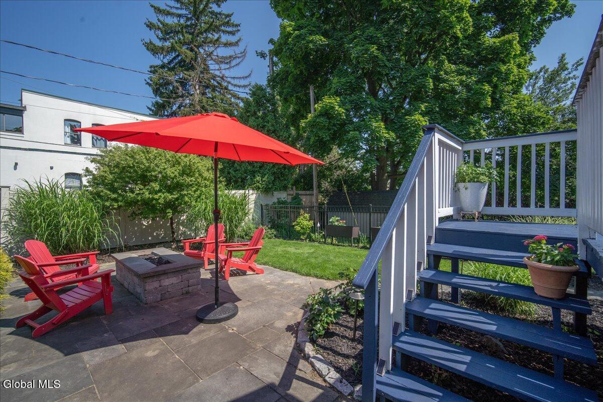 12 Van Dorn Street Saratoga Springs NY 12866