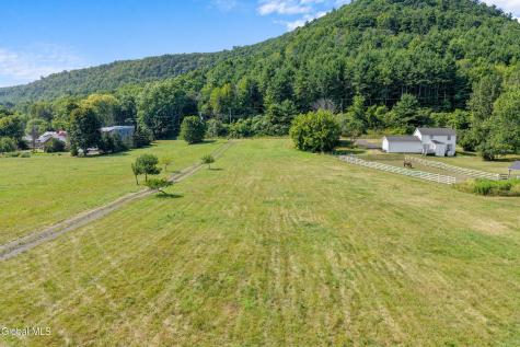 3550 State Route 145 Schoharie NY 12043
