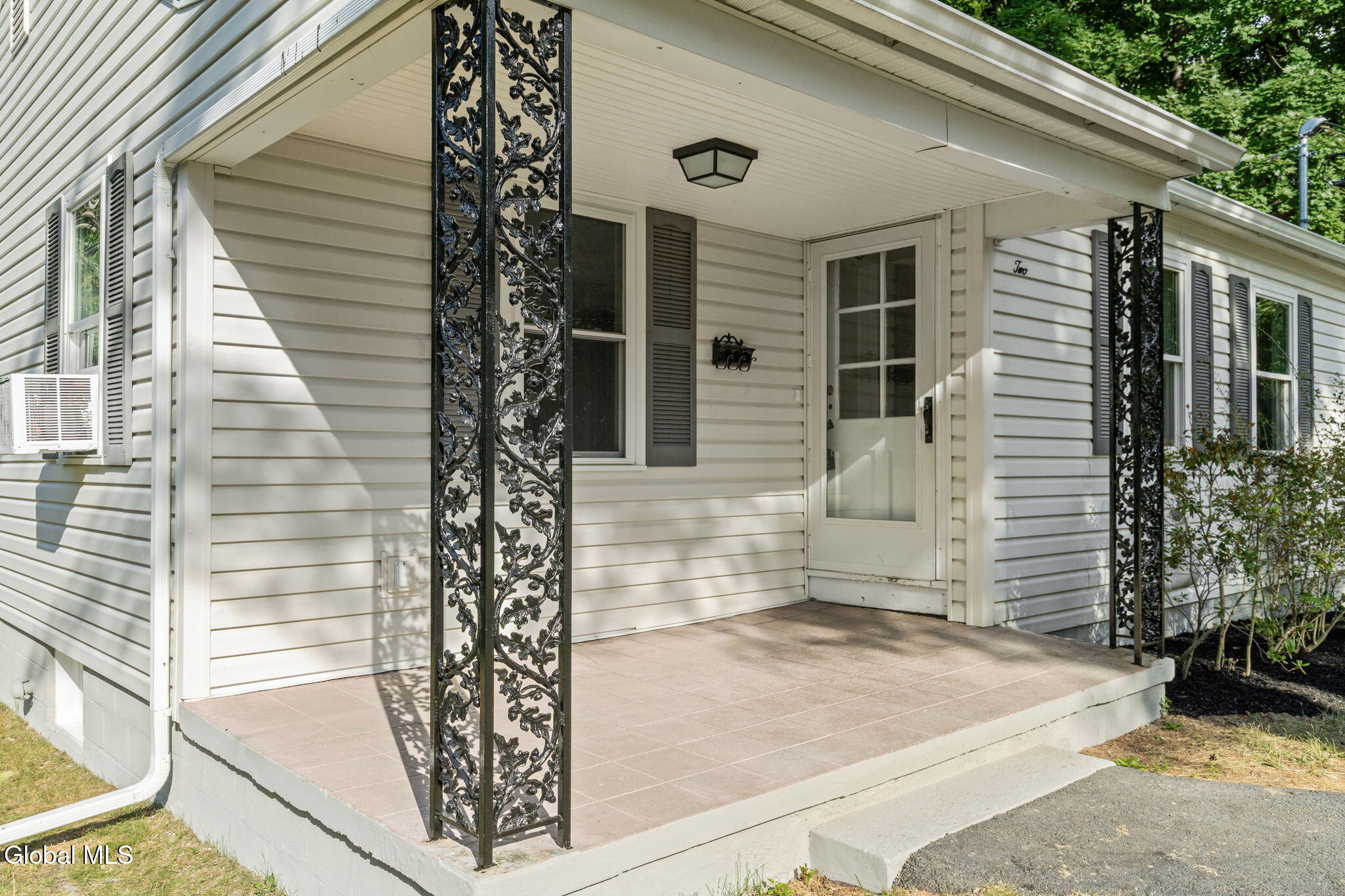 2 Maple Terrace Delmar NY 12054