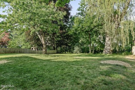 2 Maple Terrace Delmar NY 12054