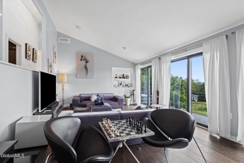 109 Wilrose Lane Troy NY 12180