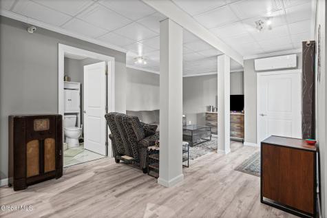 109 Wilrose Lane Troy NY 12180