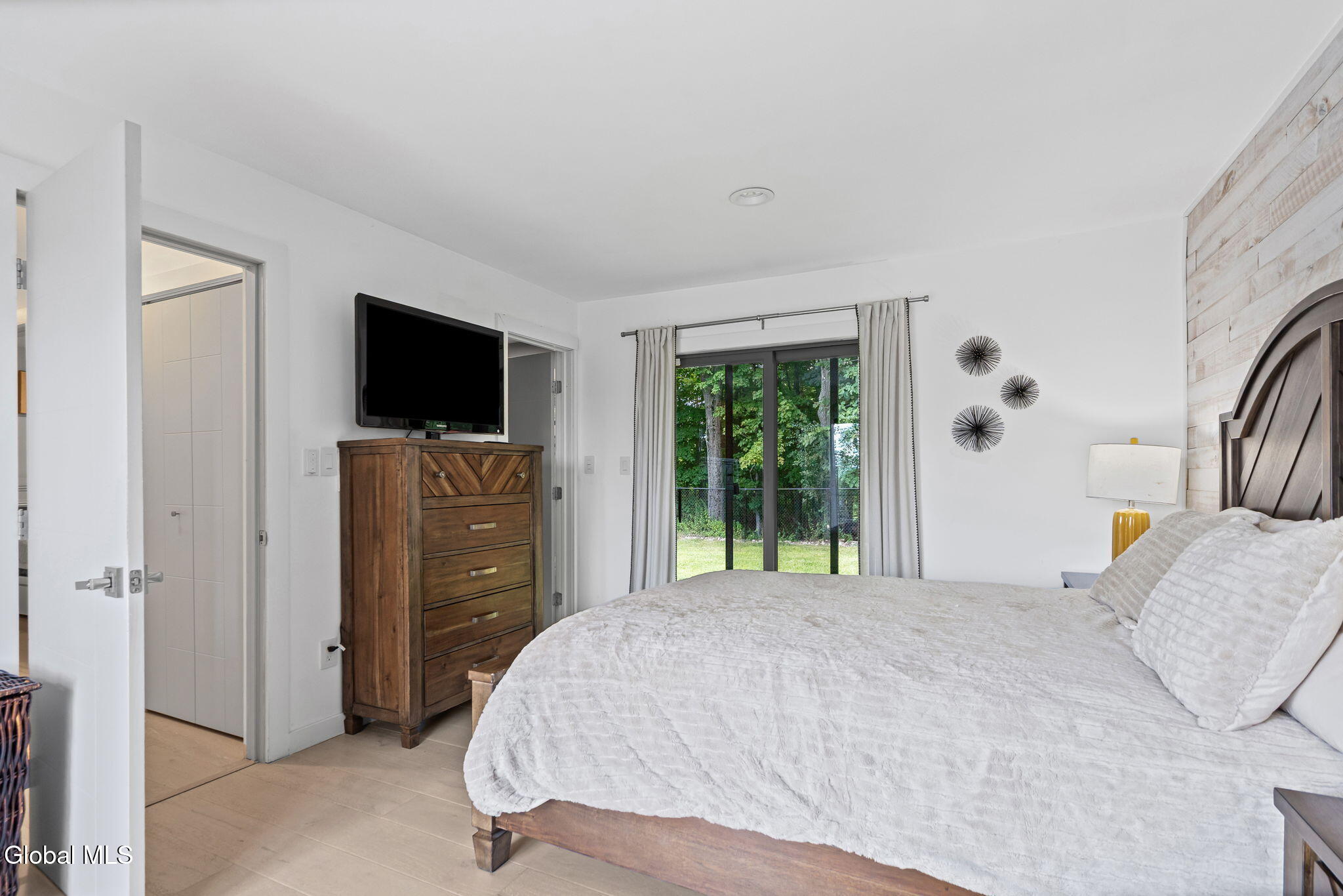 109 Wilrose Lane Troy NY 12180