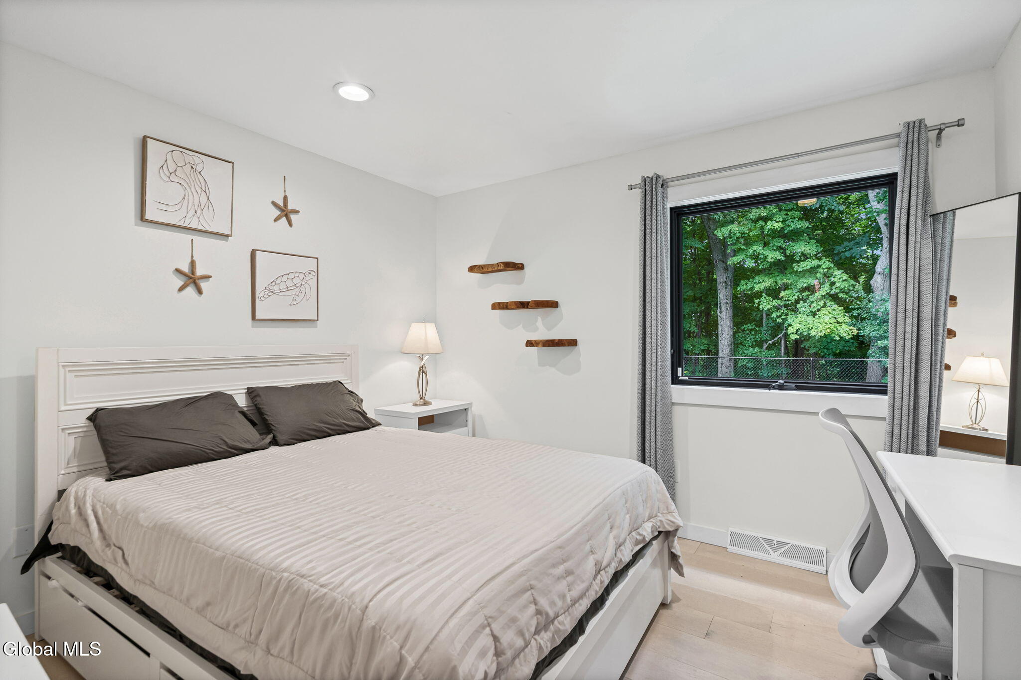 109 Wilrose Lane Troy NY 12180