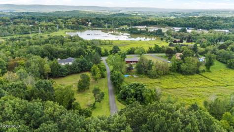 109 Wilrose Lane Troy NY 12180