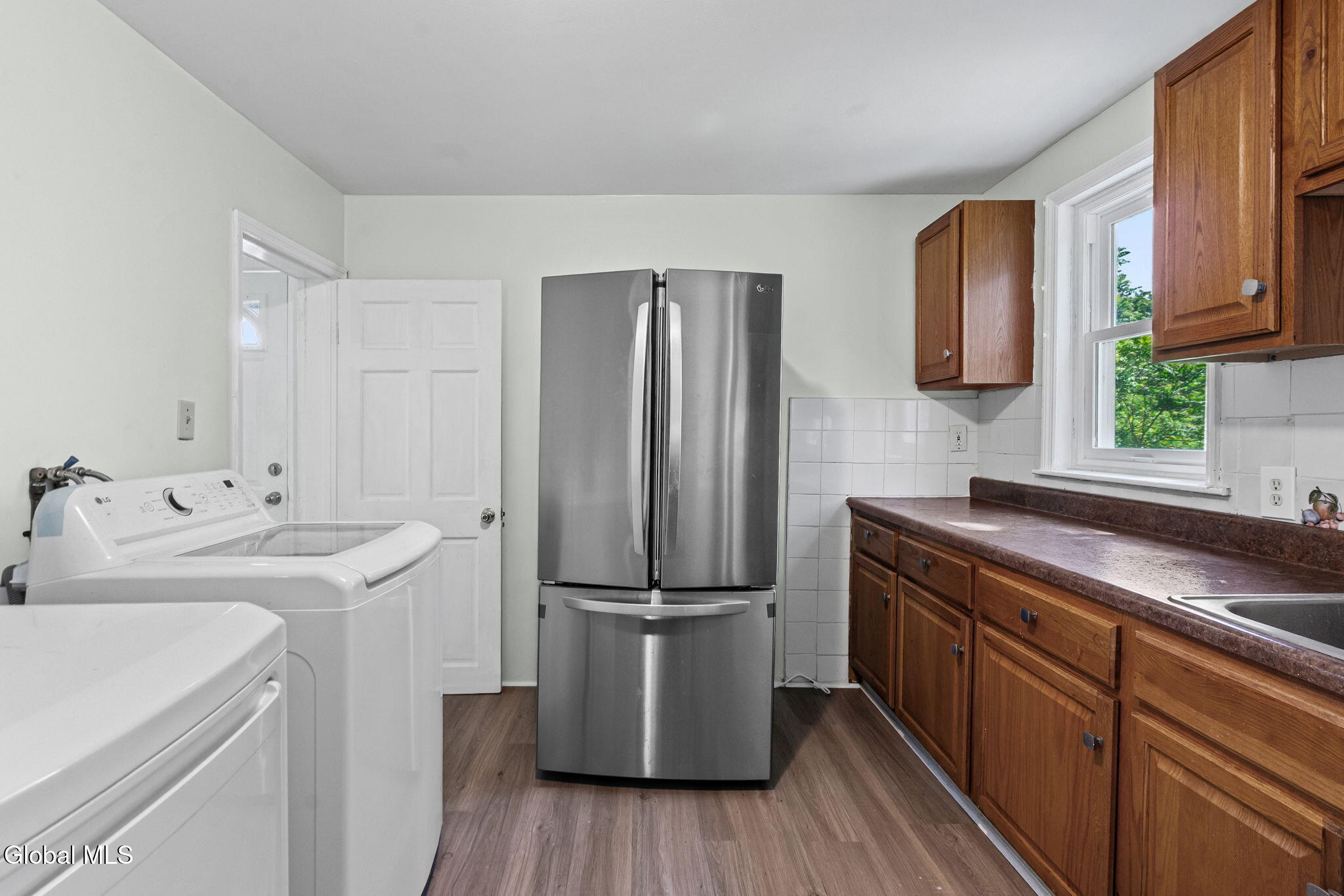 1047 Bridge Street Schenectady NY 12303
