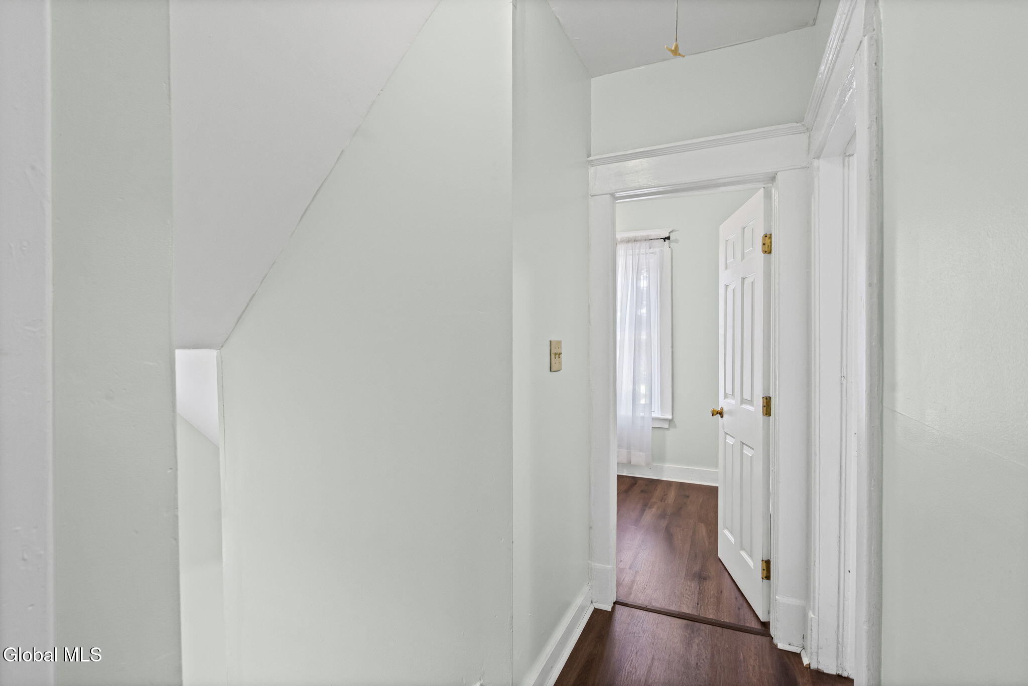 1047 Bridge Street Schenectady NY 12303