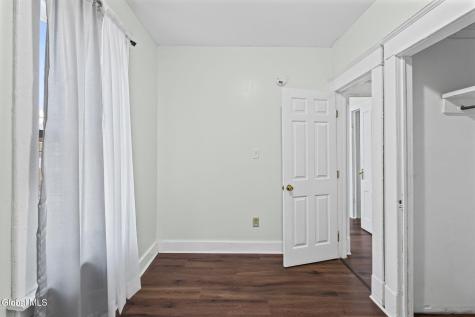 1047 Bridge Street Schenectady NY 12303