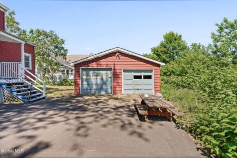 1047 Bridge Street Schenectady NY 12303