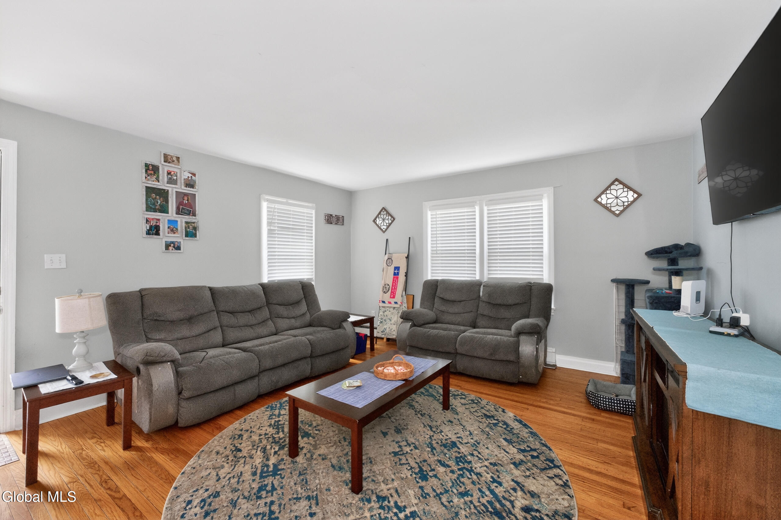 27 Highland Avenue Colonie NY 12205