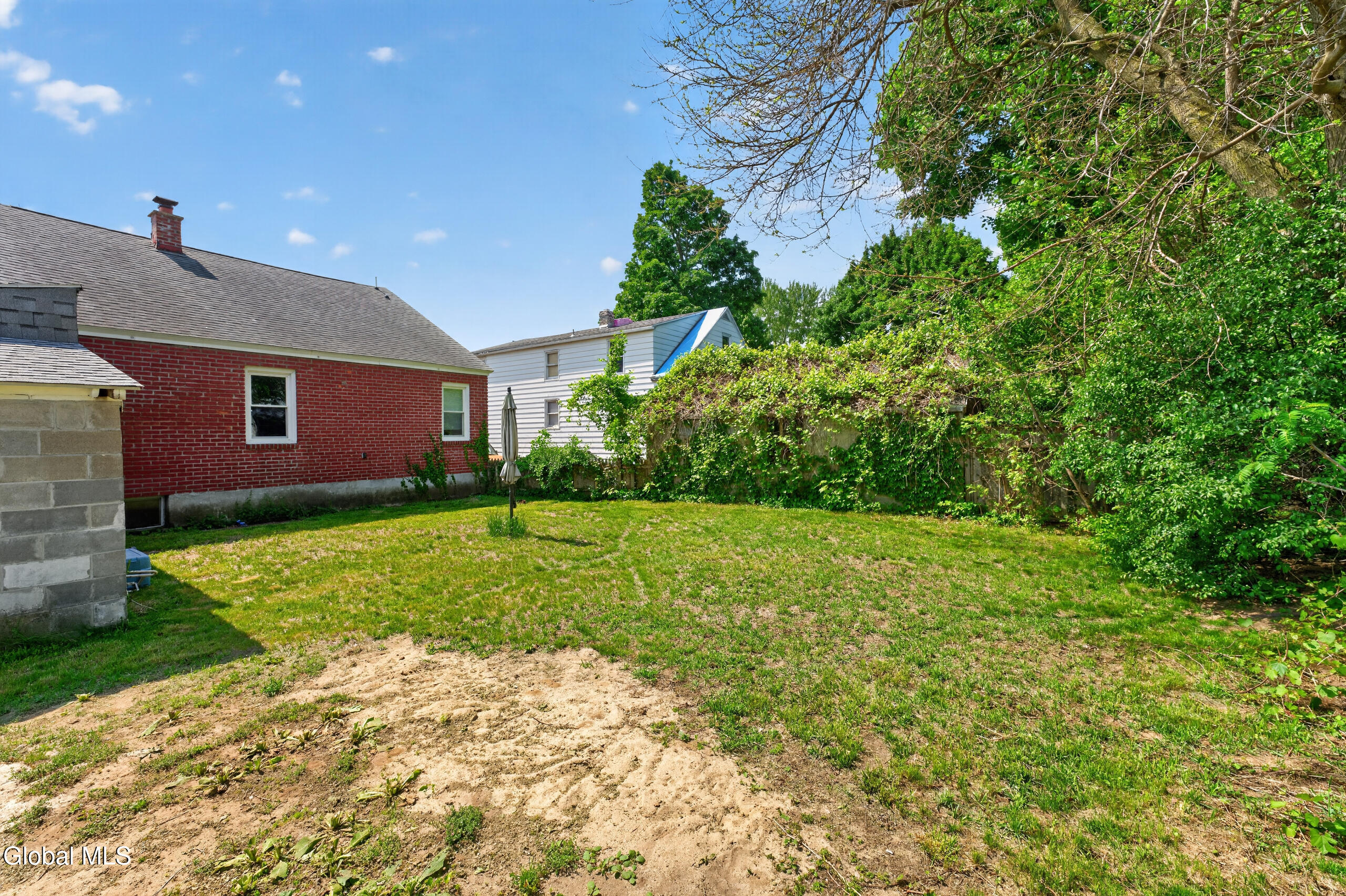 27 Highland Avenue Colonie NY 12205