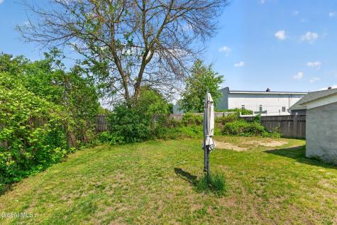 27 Highland Avenue Colonie NY 12205