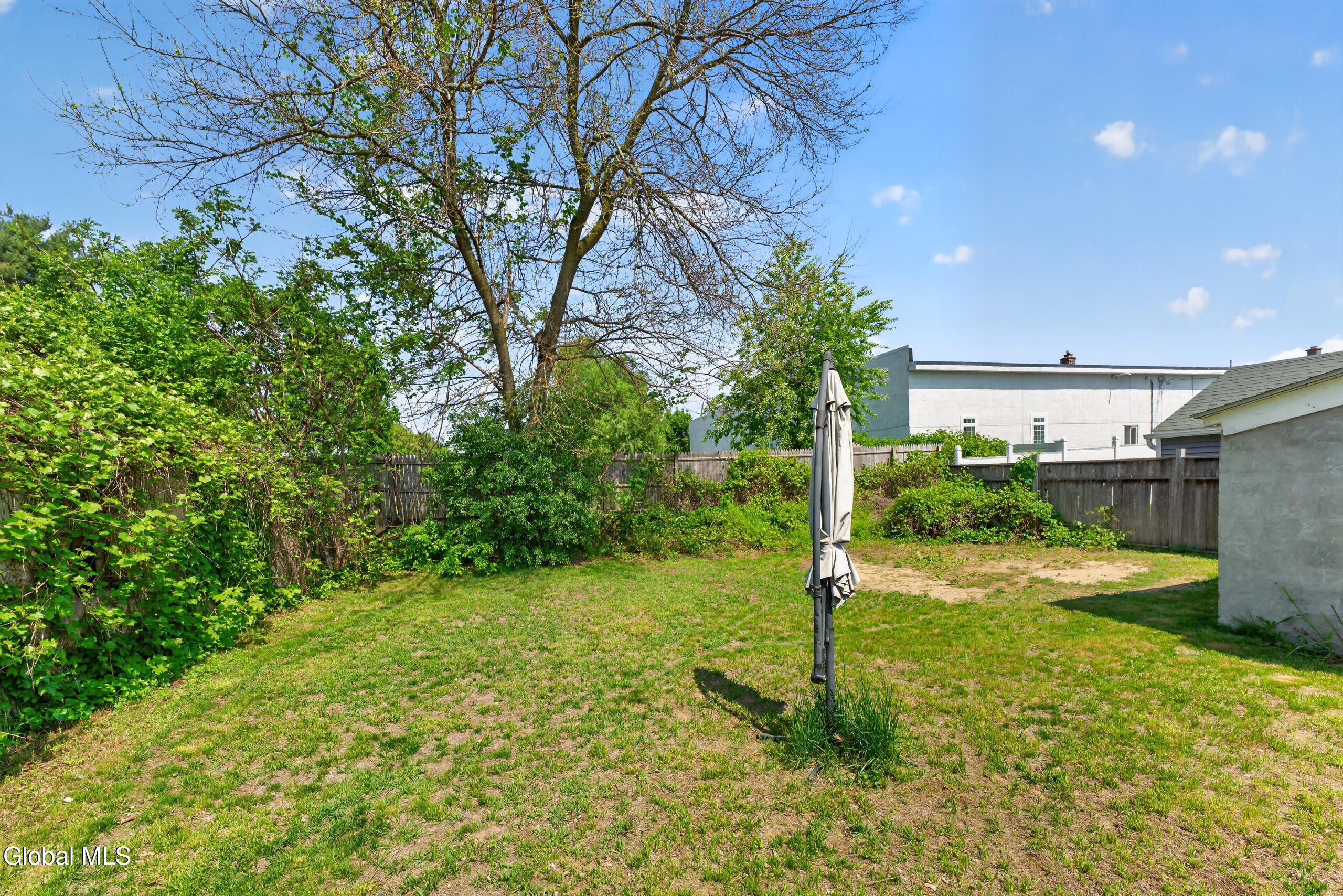 27 Highland Avenue Colonie NY 12205