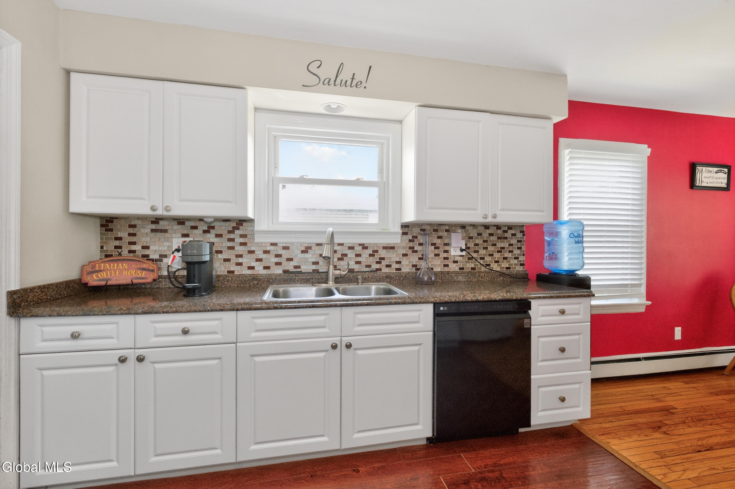 27 Highland Avenue Colonie NY 12205