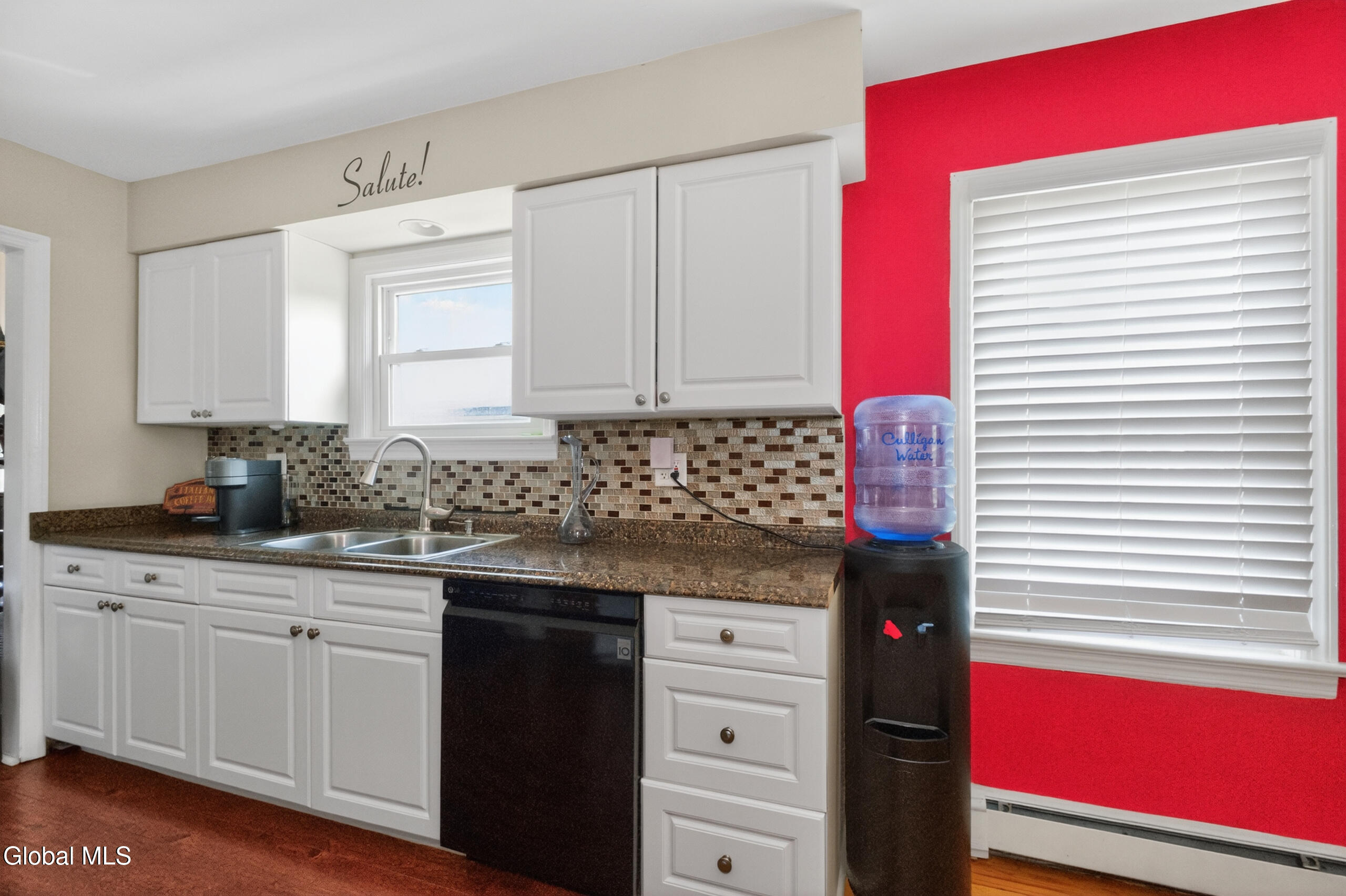 27 Highland Avenue Colonie NY 12205