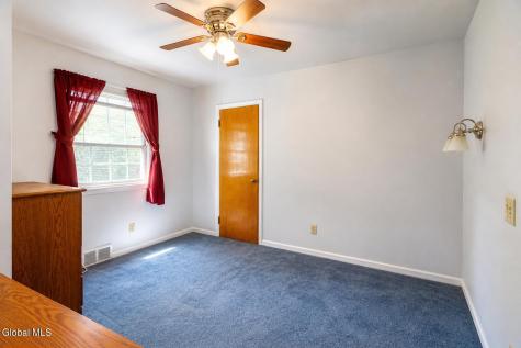 3270 Mcdonald Avenue Schenectady NY 12304