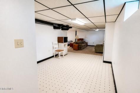 3270 Mcdonald Avenue Schenectady NY 12304