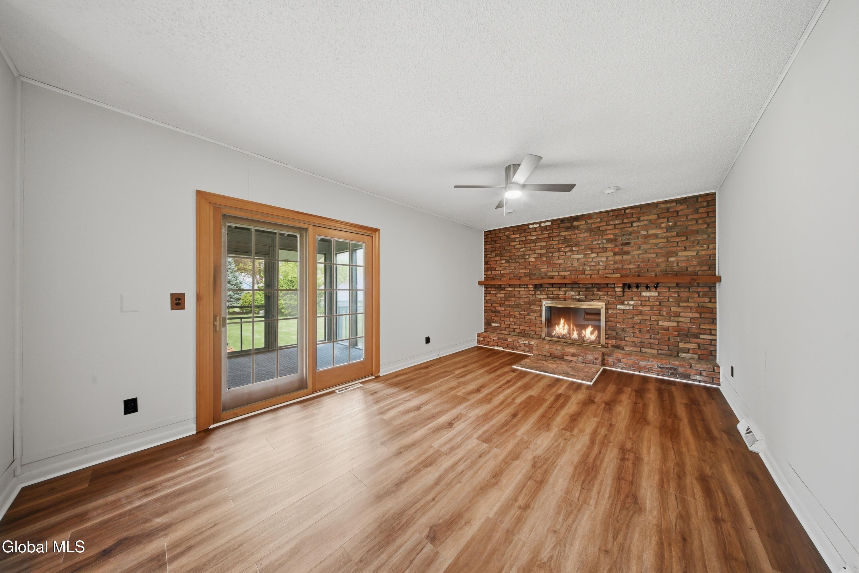 60 Aspen Circle Albany NY 12208