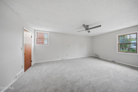 60 Aspen Circle Albany NY 12208