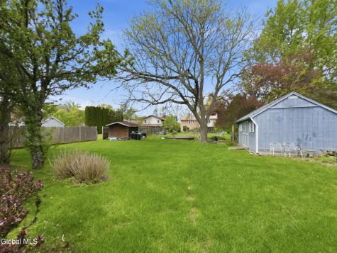 60 Aspen Circle Albany NY 12208