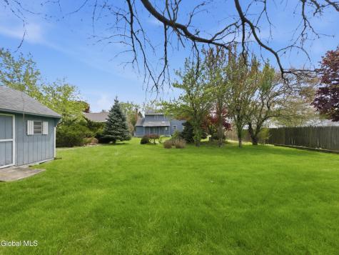 60 Aspen Circle Albany NY 12208