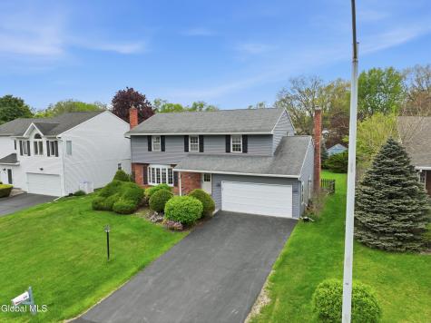60 Aspen Circle Albany NY 12208