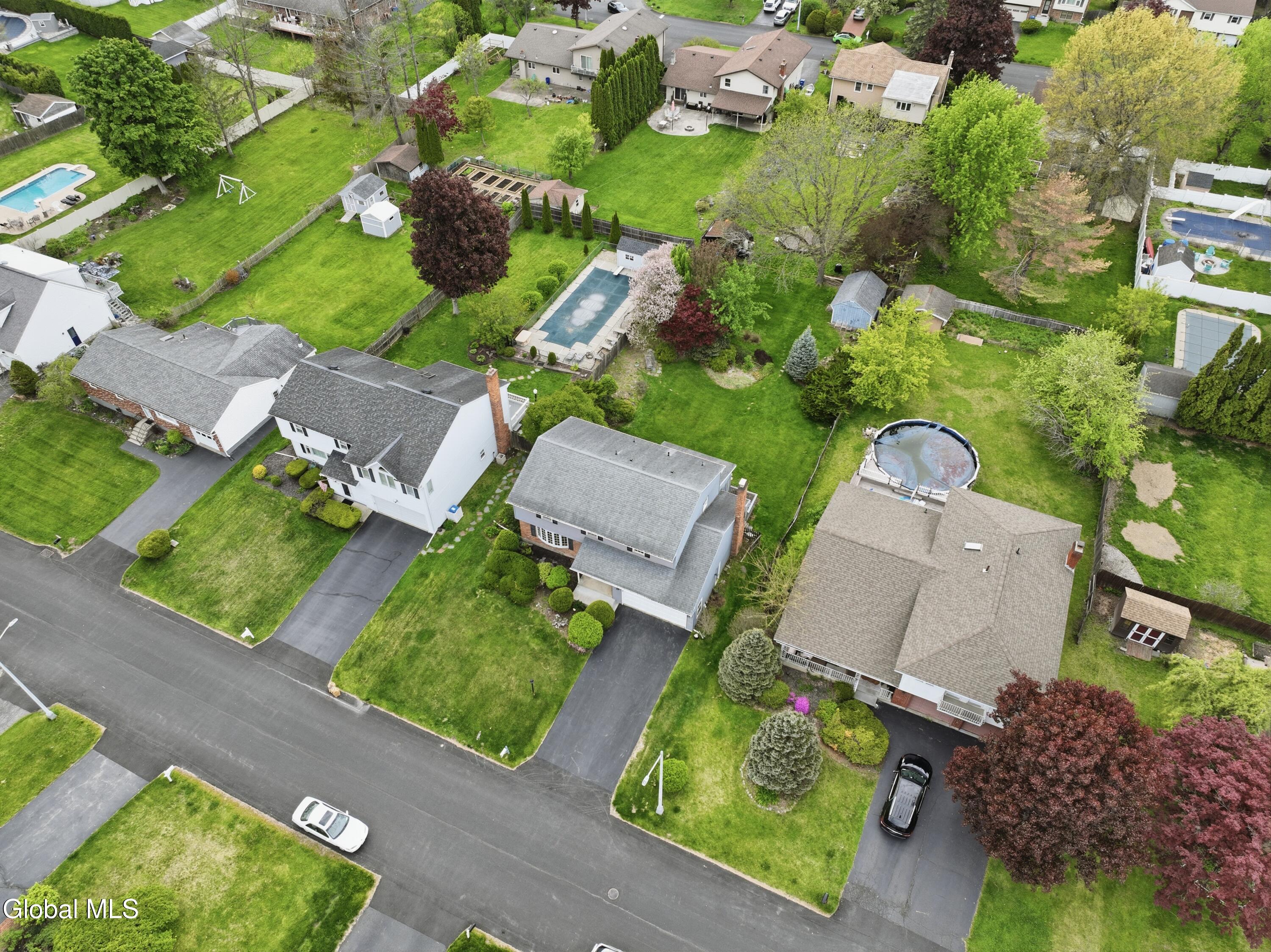 60 Aspen Circle Albany NY 12208