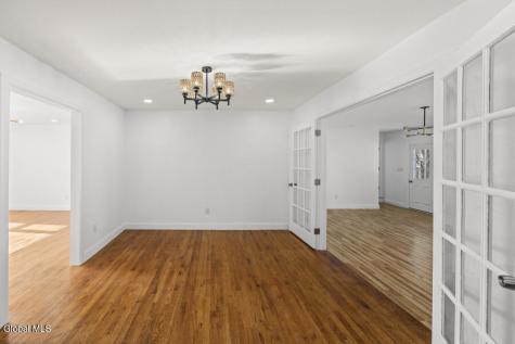 22 Verdi Boulevard Colonie NY 12110