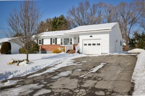 22 Verdi Boulevard Colonie NY 12110