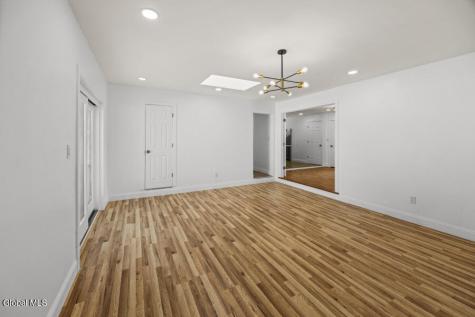 22 Verdi Boulevard Colonie NY 12110