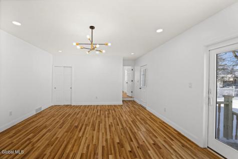 22 Verdi Boulevard Colonie NY 12110