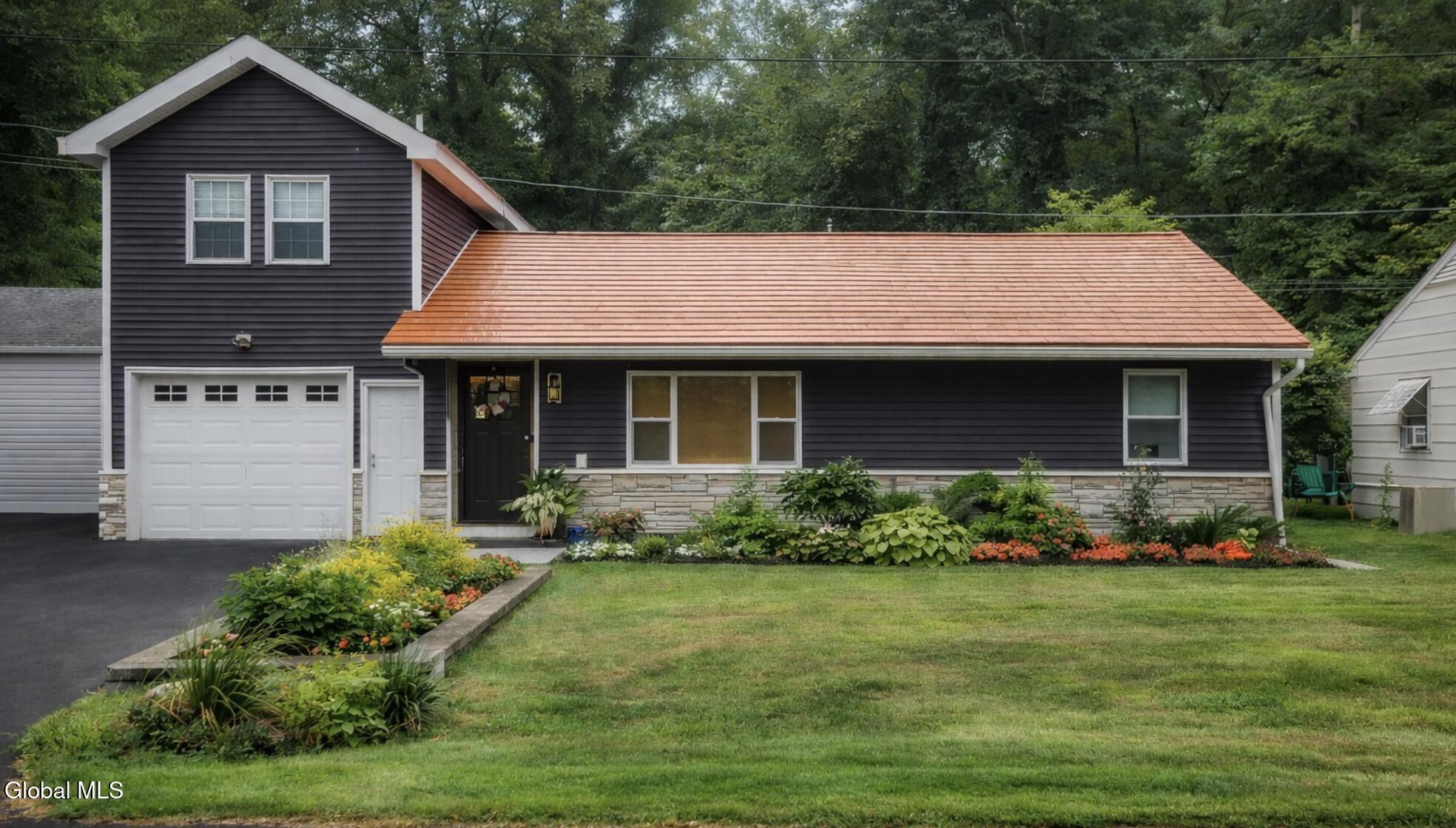 11 Hanifin Avenue Albany NY 12205