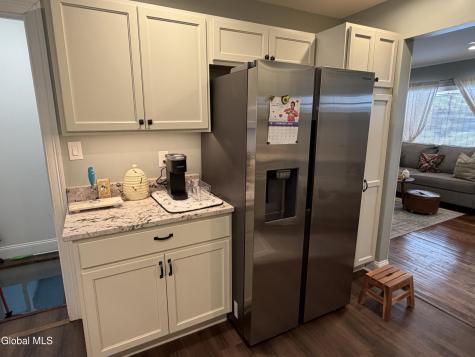 11 Hanifin Avenue Albany NY 12205